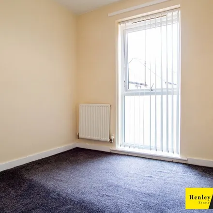 Rent this 3 bed apartment on Clifford Walk in Aston, B19 2JJ
