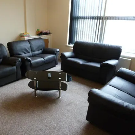 Image 4 - 186 Exeter Street, Plymouth, PL4 0NG, United Kingdom - Room for rent