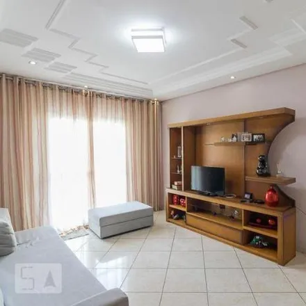Buy this 3 bed house on Rua Cristóvão Colombo in Vila América, Santo André - SP
