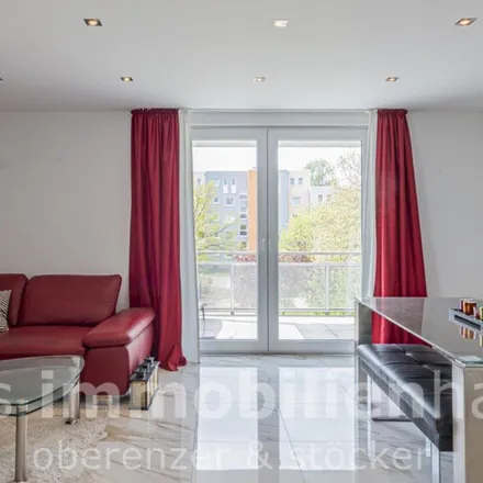 Rent this 3 bed apartment on Gabelsbergerstraße 11 in 38118 Brunswick, Germany