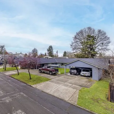 Buy this 8 bed house on 2321 21st Place in Forest Grove, OR 97116