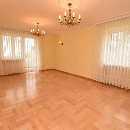 Rent this 3 bed apartment on Jana Mohna 50g in 87-100 Toruń, Poland