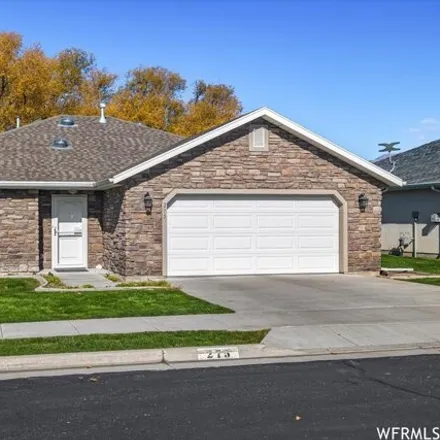 Image 2 - 299 60 South, Hyde Park, Cache County, UT 84318, USA - House for sale