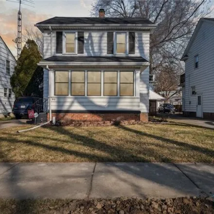 Buy this 3 bed house on 914 Brinton Drive in Temperance, Toledo