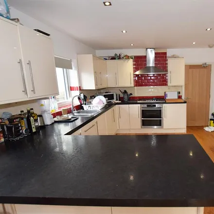 Rent this 5 bed room on 56 Waterloo Road in Southampton, SO15 3BD