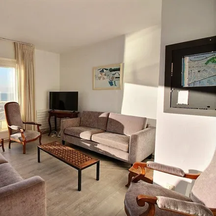 Rent this 3 bed apartment on Hardelot-Plage in Avenue François 1er, 62152 Neufchâtel-Hardelot