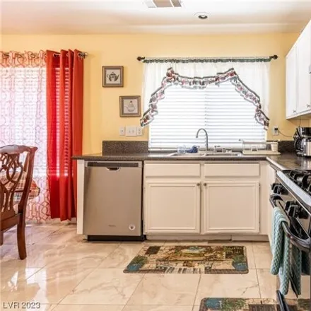 Image 7 - 8314 Lost Lake Court, Spring Valley, NV 89147, USA - House for sale