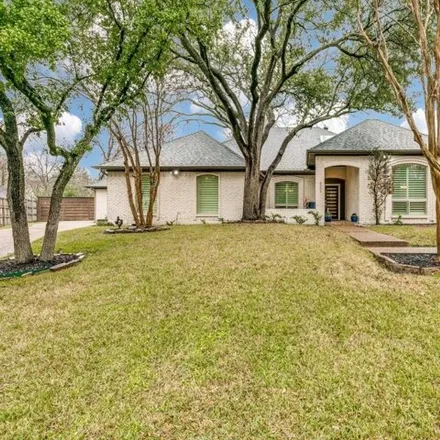 Buy this 5 bed house on 6502 Covecreek Place in Dallas, TX 75240