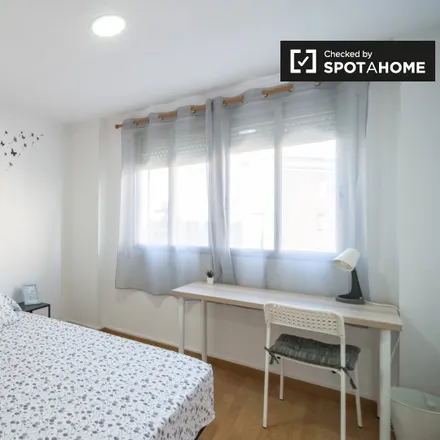 Rent this 3 bed room on Carrer de Granada in 46005 Valencia, Spain