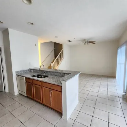 Image 3 - 2438 Grand Central Parkway, Orlando, FL 32839, USA - House for rent