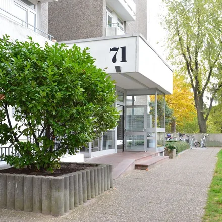 Image 5 - Inheidener Straße 71, 60385 Frankfurt, Germany - Apartment for rent
