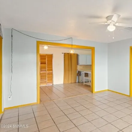 Image 7 - 859 Lees Drive, Las Cruces, NM 88001, USA - House for sale