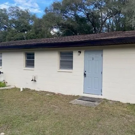 Rent this 1 bed apartment on 12162 Munbury Drive in Dade City, FL 33525