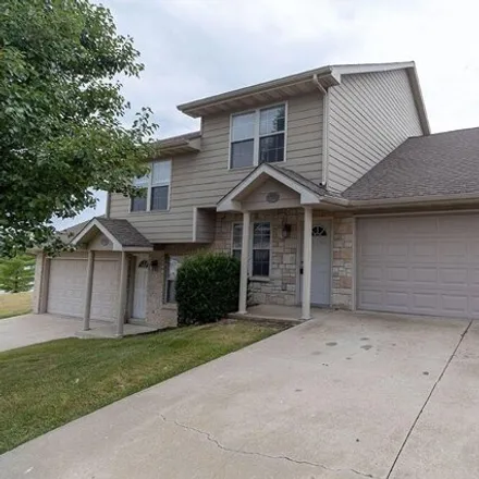 Rent this 4 bed condo on 4800 East Brown School Road in Columbia, MO 65202