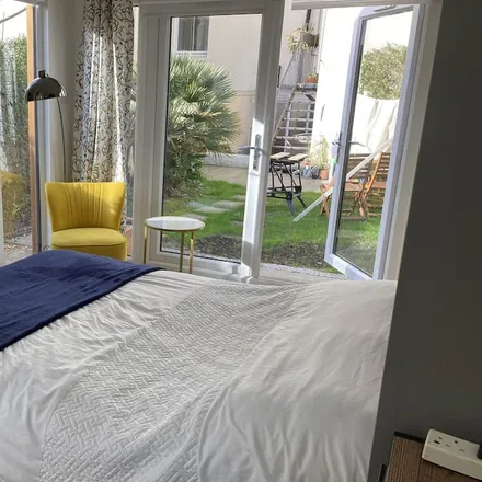 Image 6 - Brighton and Hove, BN3 2TN, United Kingdom - House for rent