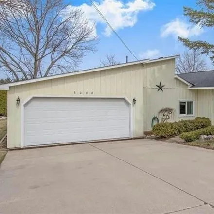 Image 1 - 6234 Lakeview Park Drive, Genesee County, MI 48451, USA - House for sale