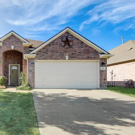 Buy this 3 bed house on 925 Gillon Drive in Arlington, TX 76001