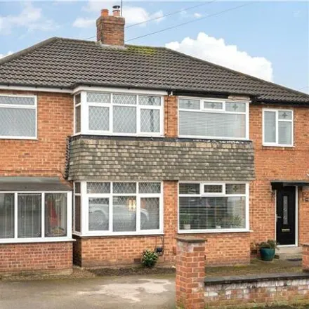 Buy this 3 bed duplex on Crossways Drive in North Yorkshire, HG2 7DF