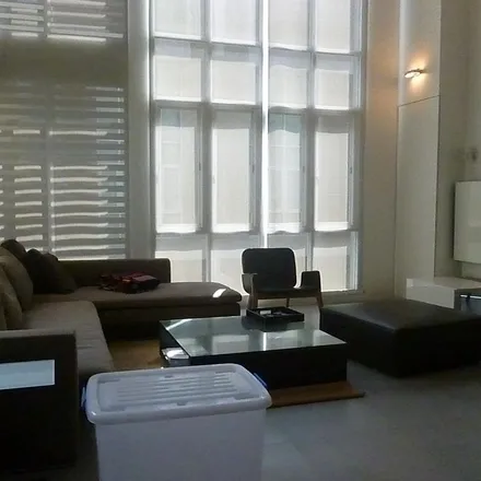 Rent this 3 bed townhouse on Bangkok City Hall in Siriphong Road, Phra Nakhon District
