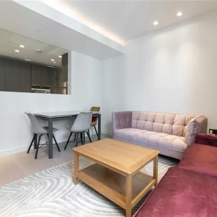 Image 7 - Lincoln Square, 18 Portugal Street, London, WC2A 2AT, United Kingdom - Room for rent