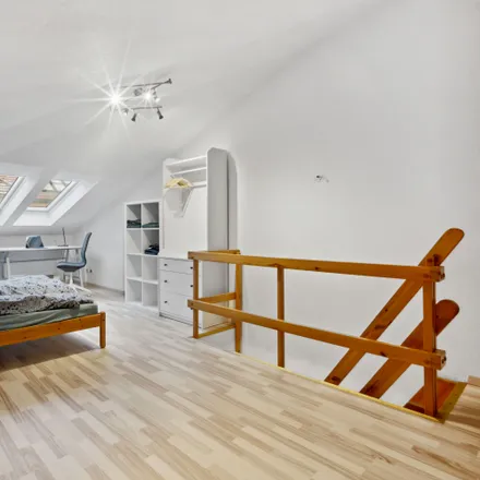 Rent this 3 bed apartment on Klopstockstraße 39 in 01157 Dresden, Germany