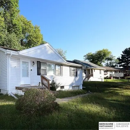 Buy this 2 bed house on 5822 Larimore Avenue in Omaha, NE 68104