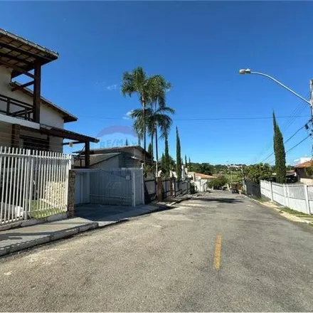 Rent this 5 bed house on SHIS QI 26 Conjunto 3 in Lago Sul - Federal District, 71665-025