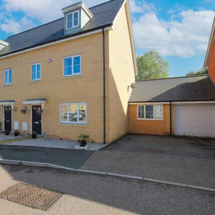Buy this 4 bed duplex on Montague Street in Basildon, United Kingdom