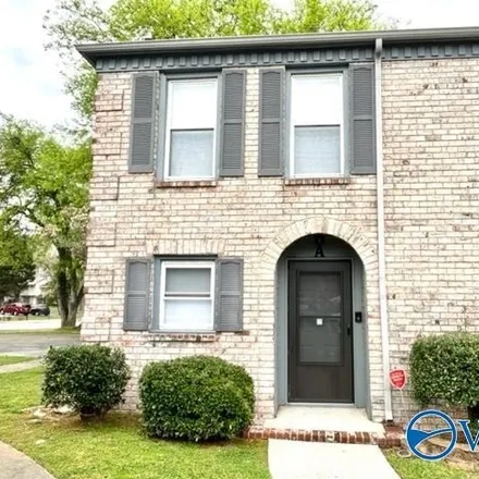 Rent this 2 bed townhouse on unnamed road in Huntsville, AL 35803