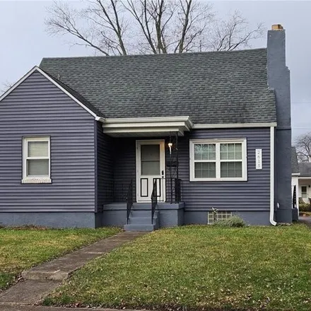Rent this 3 bed house on 2627 Delmonte Avenue in Kettering, OH 45419