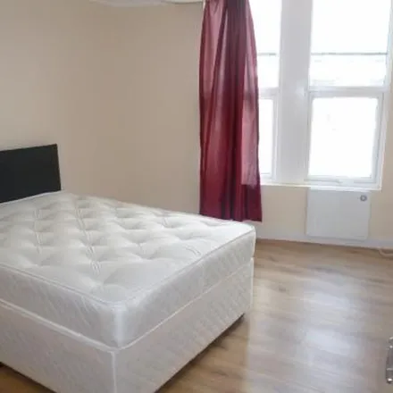 Rent this 1 bed apartment on Kitty Cafe in 8-9 Kirkgate, Arena Quarter