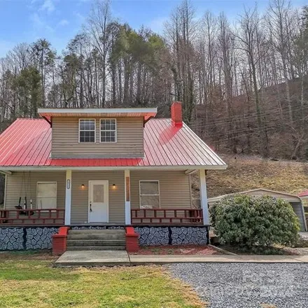 Image 3 - 2419 Asheville Highway, Canton, NC 28716, USA - House for sale