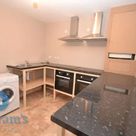 Image 3 - Old Market Square, Nottingham, NG1 2LH, United Kingdom - Apartment for rent