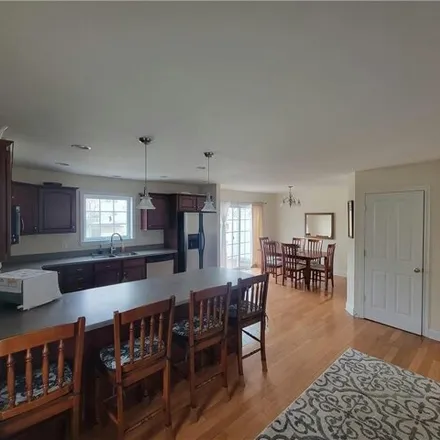 Image 3 - 1 Fountain Drive, Westerly, RI 02891, USA - Townhouse for sale