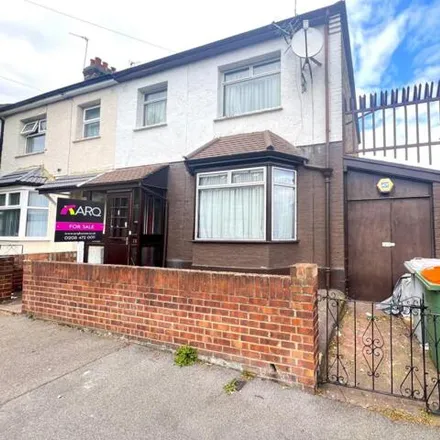 Image 1 - Kempton Road, London, E6 2PB, United Kingdom - Duplex for sale