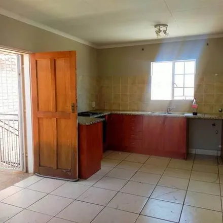 Image 6 - Frederick Street, Pretoria-West, Pretoria, 0030, South Africa - Apartment for rent