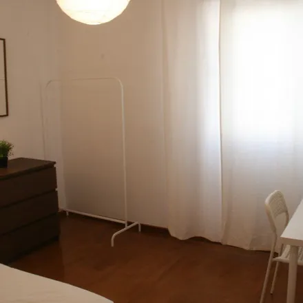 Rent this 1 bed apartment on Galeria Quinta do Lambert in Rua Agostinho Neto, 1600-428 Lisbon
