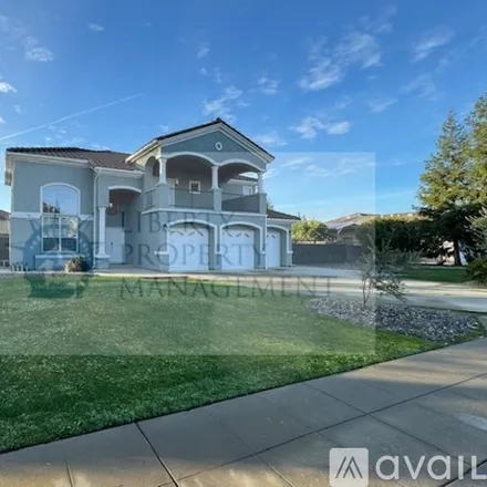 Rent this 5 bed house on 2546 Santa Ana Ave