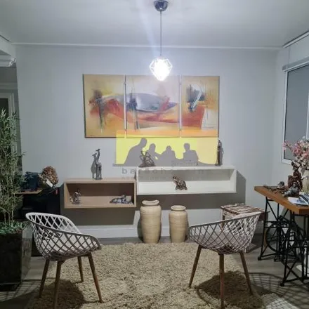 Rent this 2 bed house on Rua Professor Luíz de Pádua in Chácara Primavera, Campinas - SP