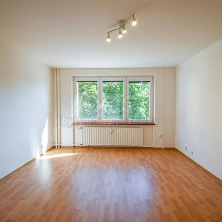 Image 2 - Břustkova 18, 700 30 Ostrava, Czechia - Apartment for rent
