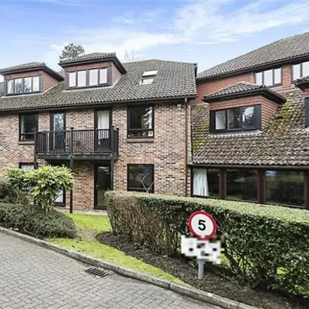 Rent this studio apartment on Ashown Gate Apartments in London Road, East Grinstead