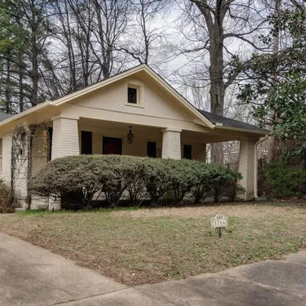 Buy this 2 bed house on 1790 Eastmoreland Avenue in Memphis, TN 38104