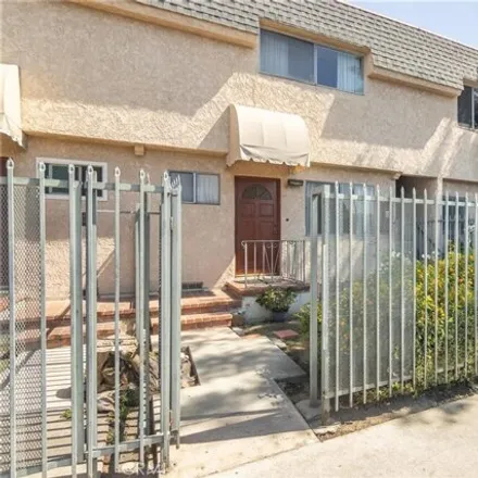 Image 2 - 17041 Roscoe Blvd Unit 9, Northridge, California, 91325 - Townhouse for sale