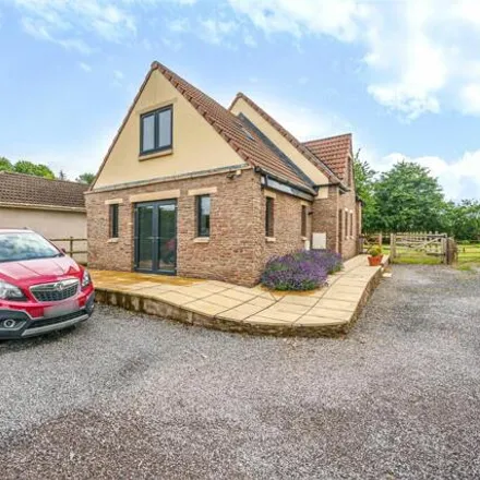 Buy this 3 bed house on Perrinpit Road in Frampton Cotterell, BS36 2AR