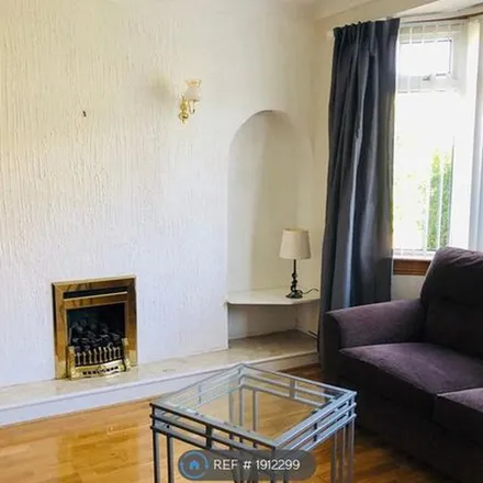 Image 2 - 61 Sighthill Loan, City of Edinburgh, EH11 4PG, United Kingdom - Apartment for rent