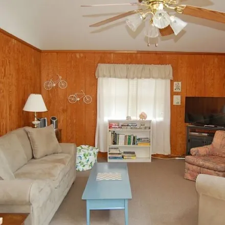 Rent this 2 bed townhouse on Chincoteague in VA, 23336