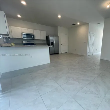 Image 2 - Southwest 337 Street, Homestead, FL 33035, USA - Townhouse for rent
