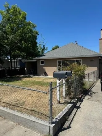 Buy this 4 bed house on 3813 Jasmine St in Sacramento, California