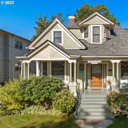 Buy this 6 bed house on 1927 Ne 16th Ave in Portland, Oregon