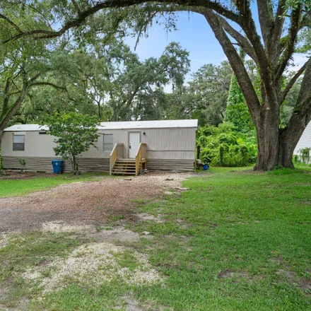 Buy this 2 bed house on 18129 Ferry Avenue in Garden Grove, Hernando County